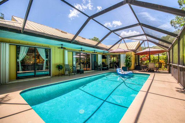 18828 Still Lake Drive, Jupiter, FL 33458