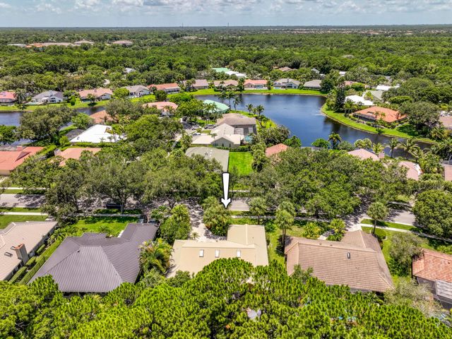 18828 Still Lake Drive, Jupiter, FL 33458
