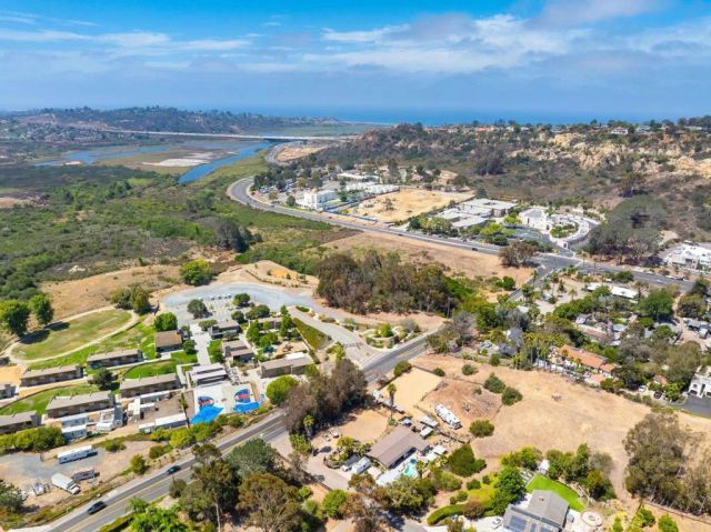 3681 Manchester Avenue, Encinitas, CA 92024