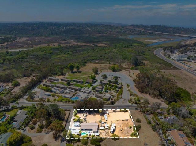 3681 Manchester Avenue, Encinitas, CA 92024