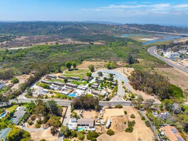 3681 Manchester Avenue, Encinitas, CA 92024