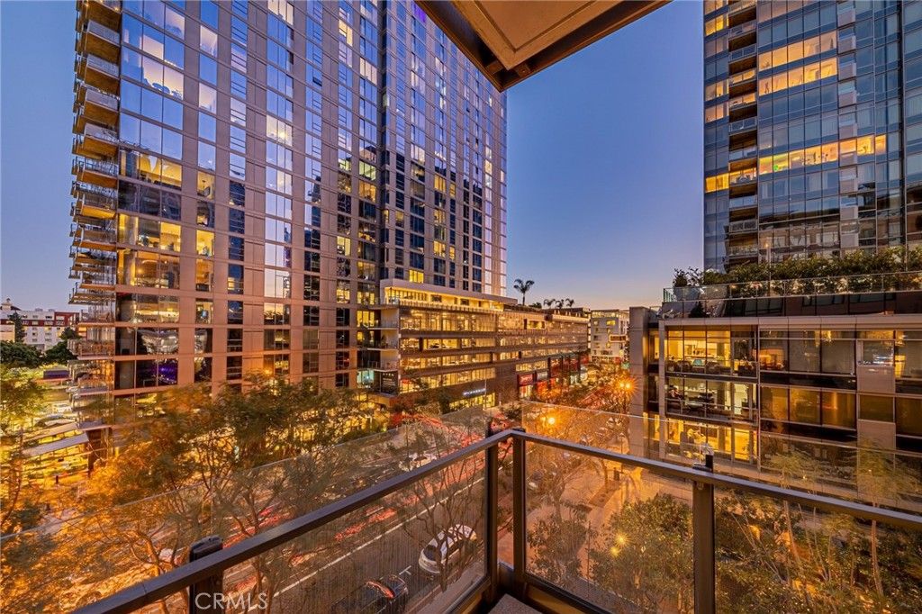 1111 S Grand Avenue 518, Los Angeles, CA 90015 — photo 3