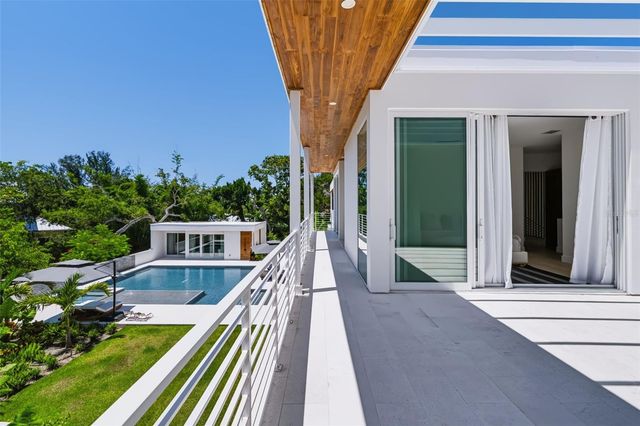 1355 ROBERTS BAY LANE, Sarasota, FL 34242