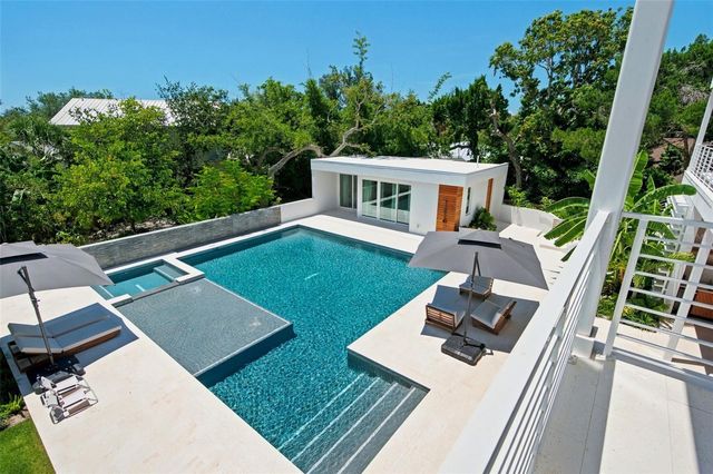 1355 ROBERTS BAY LANE, Sarasota, FL 34242
