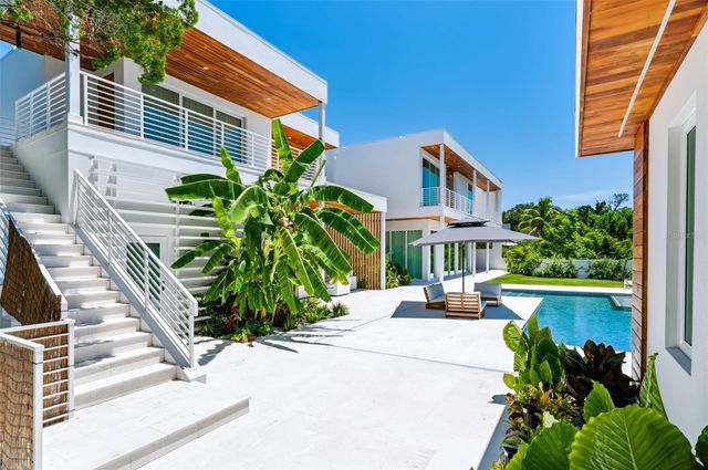 1355 ROBERTS BAY LANE, Sarasota, FL 34242