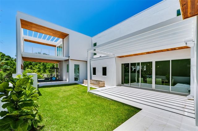 1355 ROBERTS BAY LANE, Sarasota, FL 34242
