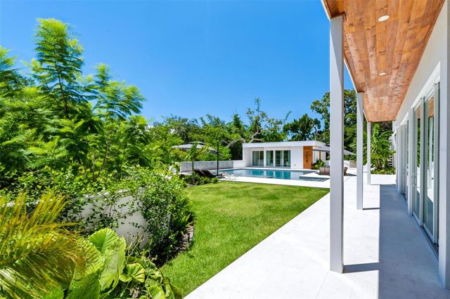 1355 ROBERTS BAY LANE, Sarasota, FL 34242