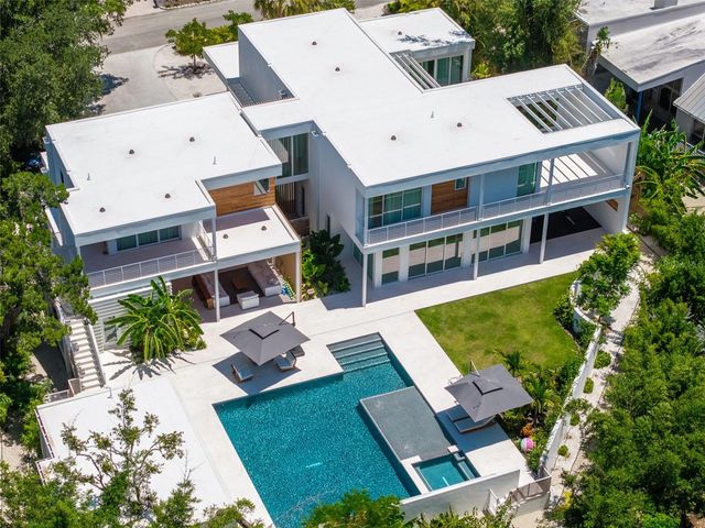 1355 ROBERTS BAY LANE, Sarasota, FL 34242