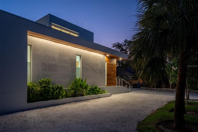 1355 ROBERTS BAY LANE, Sarasota, FL 34242