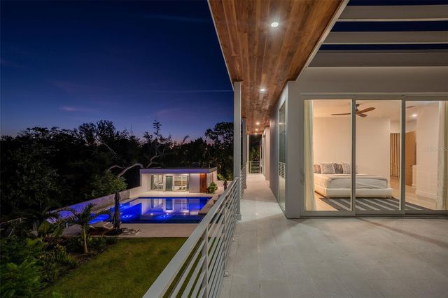 1355 ROBERTS BAY LANE, Sarasota, FL 34242