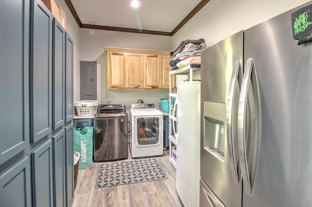 1024 Jordan Creek Road, Collinsville, TX 76233