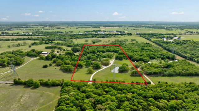 1024 Jordan Creek Road, Collinsville, TX 76233