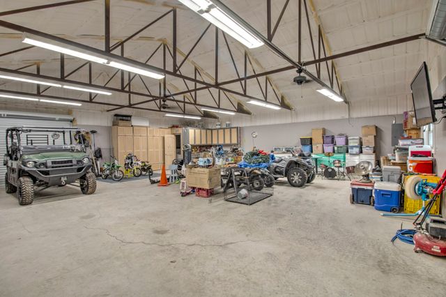1024 Jordan Creek Road, Collinsville, TX 76233