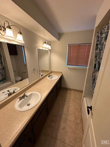 3508 McCourry Street, Bakersfield, CA 93304