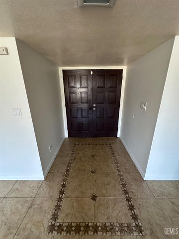 3508 McCourry Street, Bakersfield, CA 93304