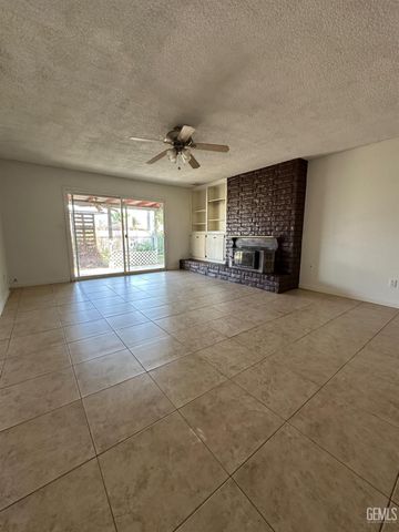 3508 McCourry Street, Bakersfield, CA 93304