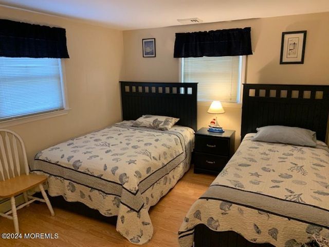 1 E 29th Street, Long Beach Twp, NJ 08008