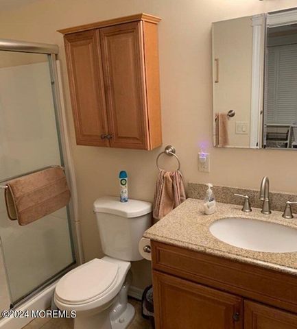 1 E 29th Street, Long Beach Twp, NJ 08008