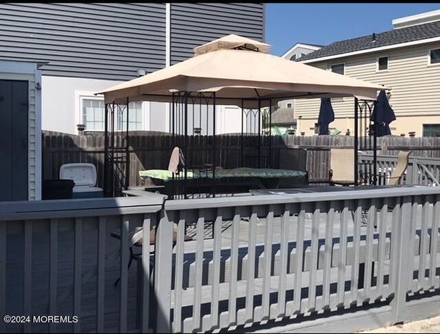 1 E 29th Street, Long Beach Twp, NJ 08008