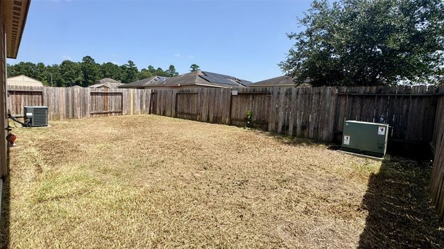 12019 Quartersawn Lane, Pinehurst, TX 77362