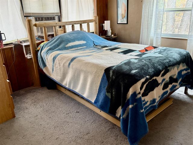 7920 E Lake Road, Twin Lake, MI 49457