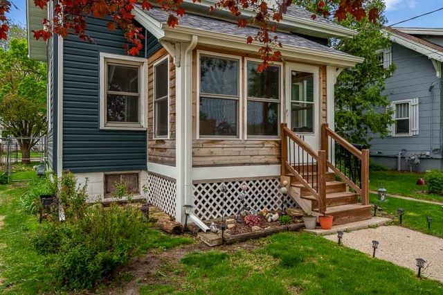 541 Roscoe Avenue, South Beloit, IL 61080