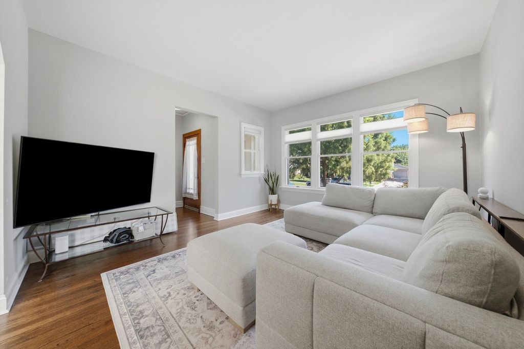 9720 Tulley Avenue, Oak Lawn, IL 60453 — photo 5
