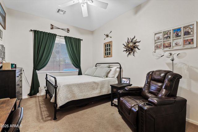 6422 S CRESTVIEW Court, Gilbert, AZ 85298