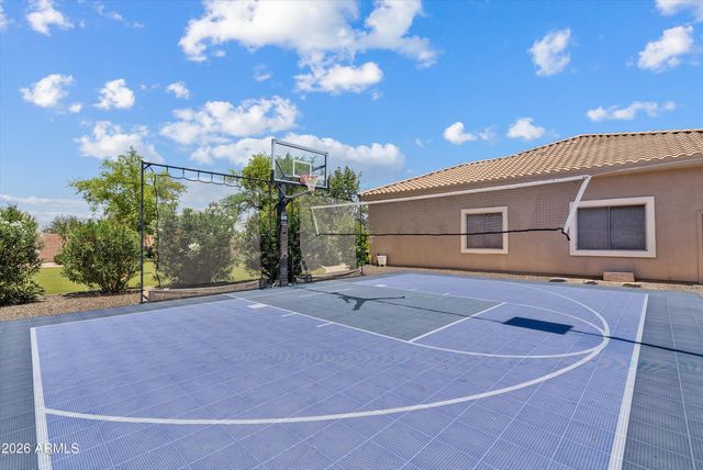 6422 S CRESTVIEW Court, Gilbert, AZ 85298