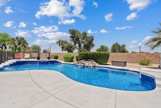 6422 S CRESTVIEW Court, Gilbert, AZ 85298