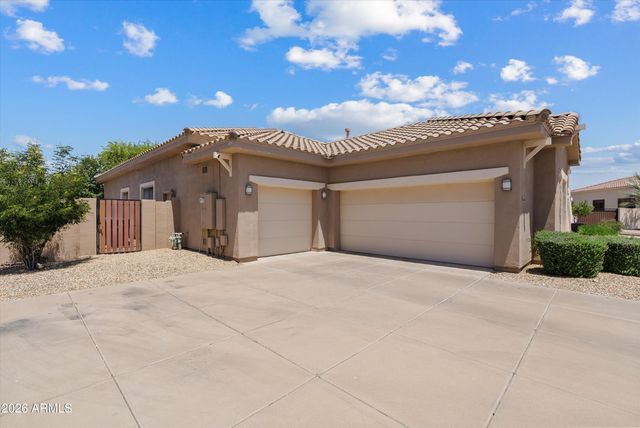 6422 S CRESTVIEW Court, Gilbert, AZ 85298