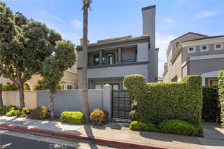 406 Goldenwest Street, Huntington Beach, CA 92648