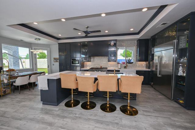 11027 N Stanford Avenue, Clovis, CA 93619