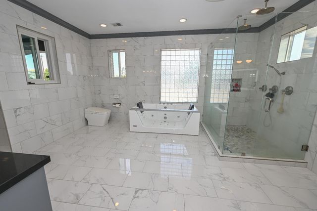 11027 N Stanford Avenue, Clovis, CA 93619