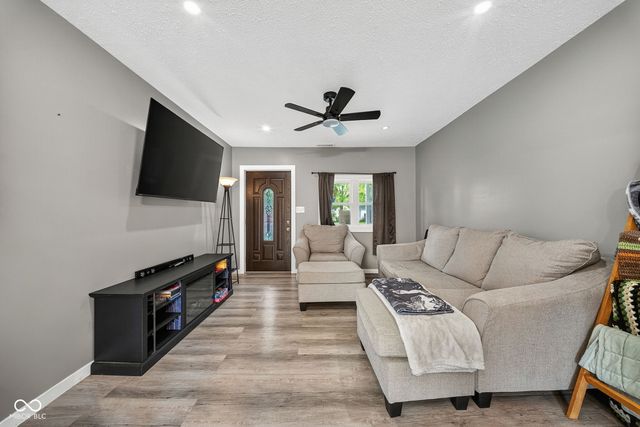 1707 E Wabash Avenue, Crawfordsville, IN 47933