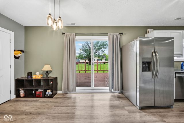 1707 E Wabash Avenue, Crawfordsville, IN 47933