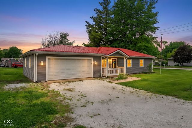 1707 E Wabash Avenue, Crawfordsville, IN 47933