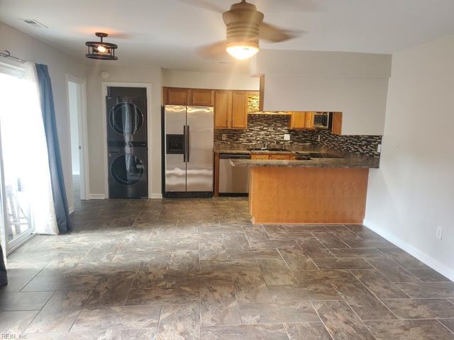 1144 Ocean Pebbles WAY, Virginia Beach, VA 23451