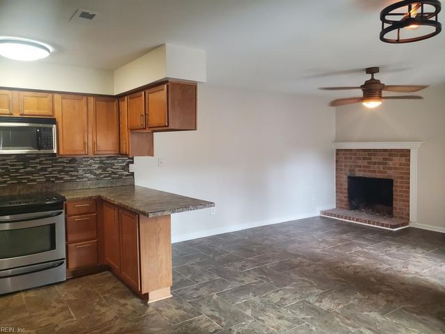 1144 Ocean Pebbles WAY, Virginia Beach, VA 23451