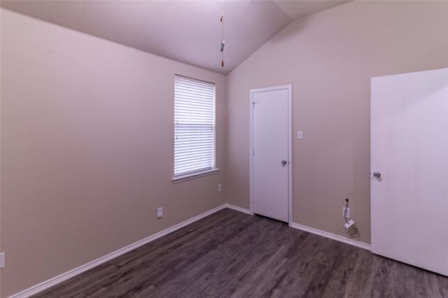 1306 Vireo Court, Aubrey, TX 76227