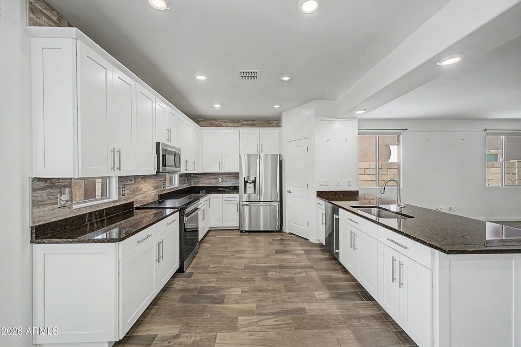 4105 E HOOT OWL Trail, Cave Creek, AZ 85331 — photo 2