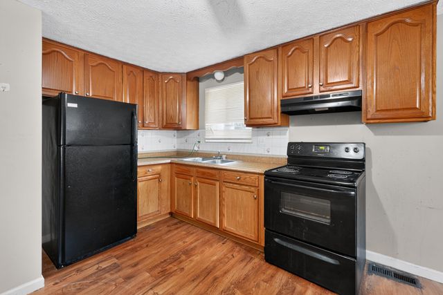 3385 Bruceton Avenue, Columbus, OH 43232