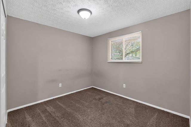 3385 Bruceton Avenue, Columbus, OH 43232