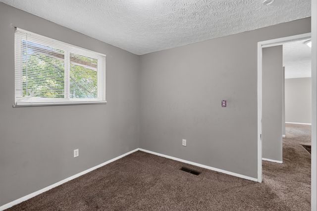 3385 Bruceton Avenue, Columbus, OH 43232