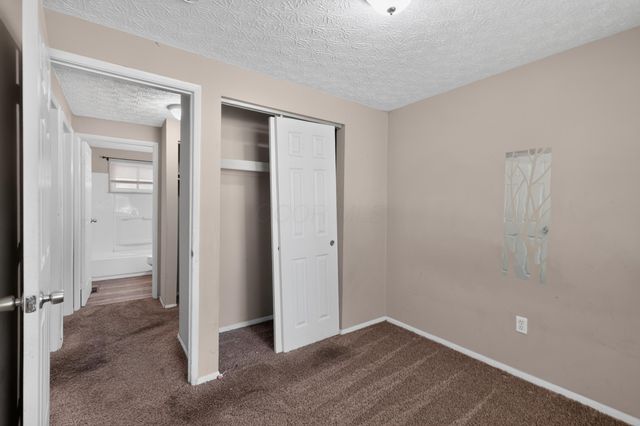3385 Bruceton Avenue, Columbus, OH 43232