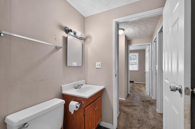 3385 Bruceton Avenue, Columbus, OH 43232