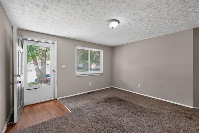 3385 Bruceton Avenue, Columbus, OH 43232