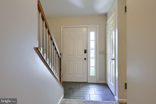 4052 PARKSIDE CT, Mount Joy, PA 17552