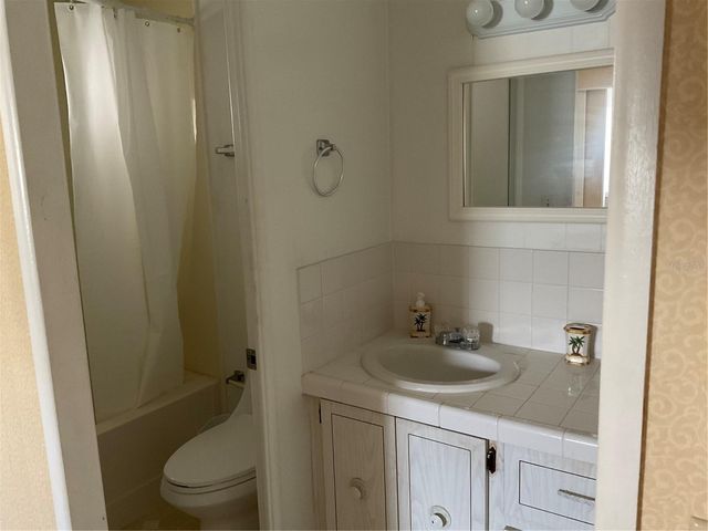 217 MANTUA DRIVE, Venice, FL 34285