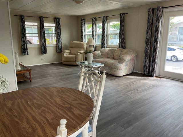 217 MANTUA DRIVE, Venice, FL 34285